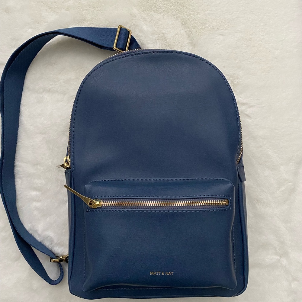 Matt & Nat Voas sling bag